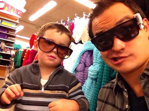 felix_just_in's profile picture. gregarious/ dapper/ inquisitive/ pizazz/ international funny man/ father of two/ .... and husband of 1