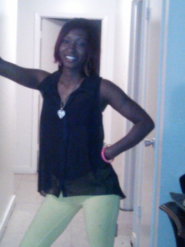 Real Beautiful Fly... In a league of my own. Im a Bad Ass Chick. Point _ (.) On the road to success so Follow Me :) Team#iLoveM.E