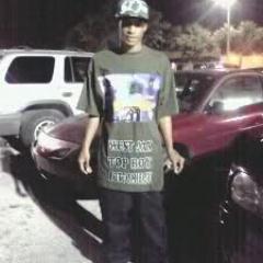 To know me is to feel me to feel me is to love me-#RIPRUSH #RIPDADDY Follow My Lil Big Sis @MarquishaMidget