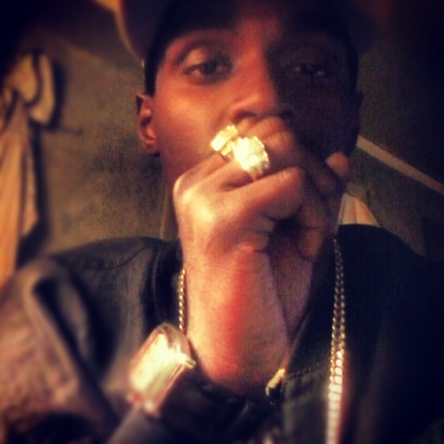 #TEAMFOLLOWBACK #TeamKush Addicted to money and Polo, that's about it