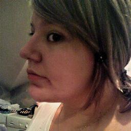 CashouxDream's profile picture. Je s'appelle Steve Rogers.