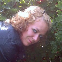 alinaananeva's profile picture. 