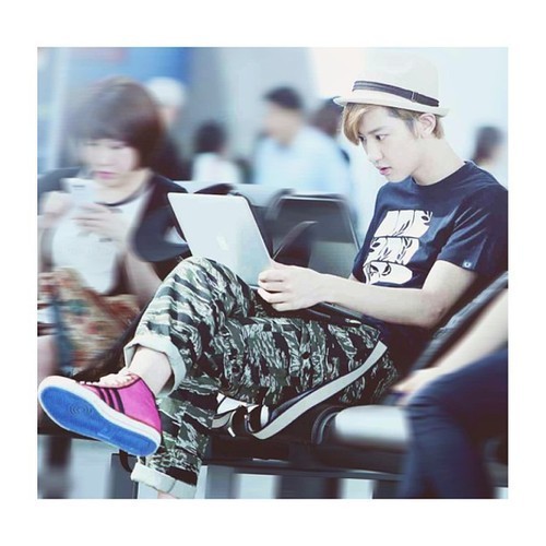 Maxstep_RPent's. I got a girl, sexy girl, fakeyureh. #VolturiFams