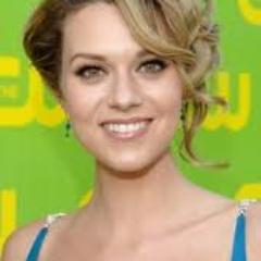 ReyLaurie's profile picture. je suis gentille est j'adore les frères scott