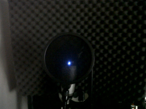 I'm an upcumming rap artist,producer,graphic designer,music vid directer bookings TEAMKAYNYN@cellc.blackberry.com part of rap group @Propella3