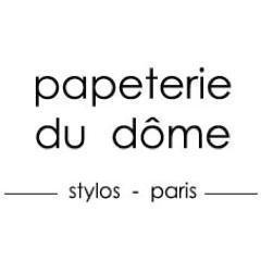 la très chic papeterie de Montparnasse, spécialisée en stylos, agendas. the famous luxury paper shop in Paris Montparnasse, the place to find pens and journals.
