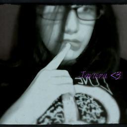 Me encanta justin bieber, el helado, julian serrano, ...
Soy rubia ,ojos verdes, tengo 12 años :D