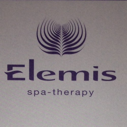 elemisjohnlewis's profile picture. 