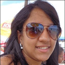 Sou muito sincera. Não suporto frescuras. Sou grossa, às vezes. Mas bem, se você não aguenta meu pior nem merece o meu melhor.