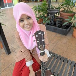 najwalatifcomel's profile picture. 