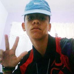 Bio foi namora com bia ,tenho meus verdadeiros(as)  meu anjo protetor, melhores  biby/geovana e mc diego s2// amo a @puccaazevedo :)