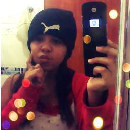 Abaixo de Deeus e acima doos troouxaas.bjoos s2kk