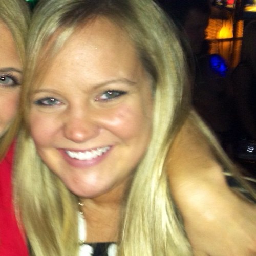 aschu4's profile picture. 