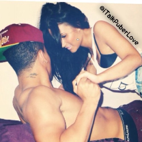♔ Een account waar liefdes dingen worden beschreven wat pubers meemaken! ♔ TAG: #PuberLove ♥♥