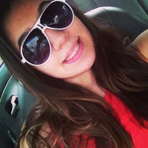 manoela_lobo's profile picture. me dissérαm que quαnto mαior o sonho , mαioor o tombo
Mααs perαi . Quem disse que eu tenho medo de cαir ? ;)