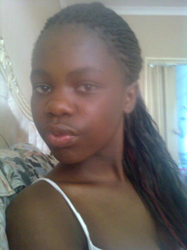 MeLLe_Redd's profile picture. I'm loving,and caring,funny,I love music and I follow back♥...