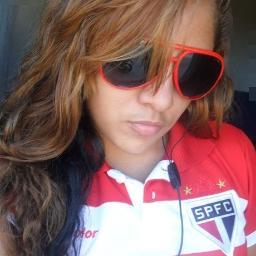sou o q sou e nada vai me mudar!!
tenho 20 anos,sou #Sãopalina fanatica!!
segue ai q eu sigo