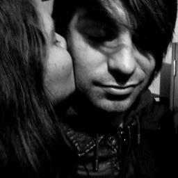 Acriado:3 de Novembro 2010 por: @CahSiilva_