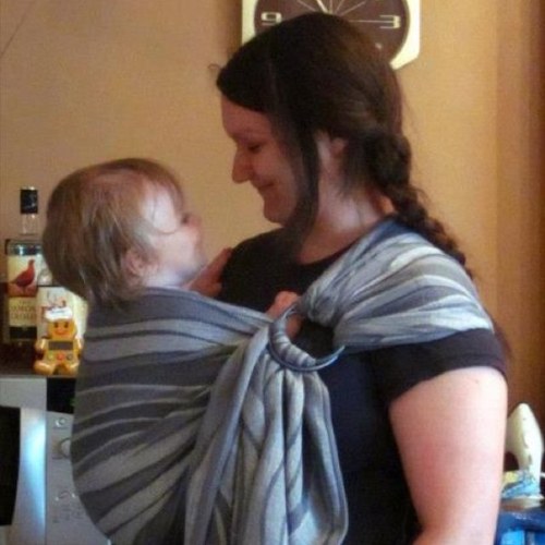 The most exciting babywearing group on facebook .... 
join us:
http://t.co/NjoUSi0g
http://t.co/bW0JDImn