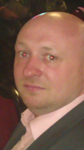 hi im ian, I travel all around the country because im a hgv driver!