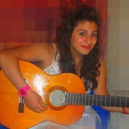 hey i am janet ,
i am 15 years old :)
i am directioner and proud  
i love niall horan :)