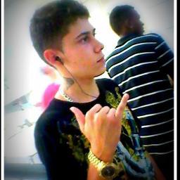 foco força fé e principalmente familia!
#humildade padrinho