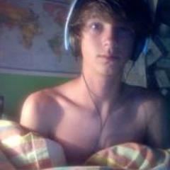 Taylor, don't give a fuck and cbf to write a bio ;)