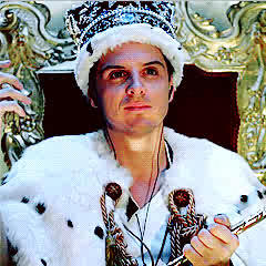 Jim Moriarty. Hiiii~ Don't mess with me, I will skin you. Owner of a Tiger. ((#Multiverse 18+| #GwensBabies))