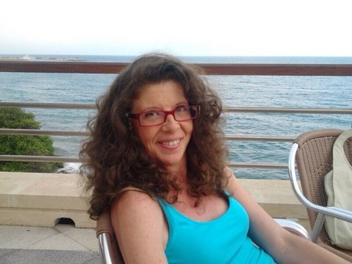 charlottepitt62's profile picture. 