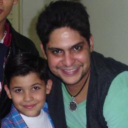 Agora eu vou prum bar BEBER TE ESQUECER!!! FC DEDICADO AO LINDO @Thales_TeC da dupla  @thalesecaio !!! AMO ELE!!