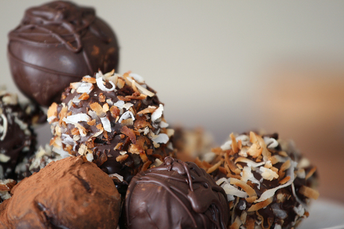 Para todos os que amam este vício sem cura. Resenhas de marcas e curiosidades sobre o chocolate.