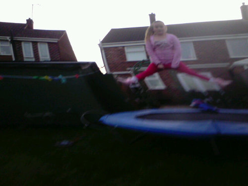 chaviycourtney's profile picture. 