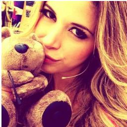 Eu acho que nenhuma palavra se resume ao que sinto por você @Danny_Pink mas, pelo menos a que chega aos pés é a do EU TE AMO 
Oficializado 09.04.12