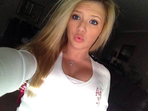i live for the nights i cant remember with the people that i wont forget. #followback instagram; @madiibarbieee