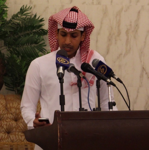 منشـد و متذوقــ لـ شعر الشعــبي و أعشــقــ الســفر و الرحـ لات