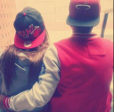 Hoi ik ben @IkbenMichellex_ // Ik tweet dingen en jij retweet ze // Je krijgt altijd follow back // volg gewoon