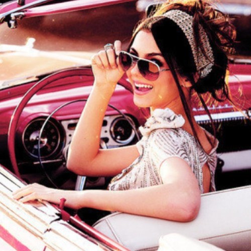 •Bad girls are no good, but good girls are no fun.• 7th year Hogwarts dropout. Wanna be actress.