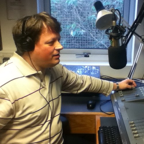 Music, information, entertainment & my jovial wit & banter, airing Mondays at 4pm UK on @thesourcefm.
