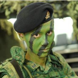 Mugger, Sergeant, Traveller.
耶和华是我的牧者，我必不致缺乏。