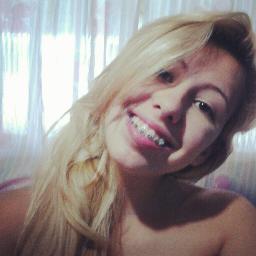 ;*O que Jesus fez por mim, ninguém faria. !- ;Esconda-me na nuvem. Esconda-me em ti Senhor Deus é Mais s'2