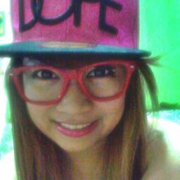 i'm  JOVELYN and i have a perfectly good heart :) and ‎God is my man. ♥