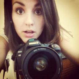 Estava fazendo uma bio bem legal, mais me perdi no sorriso da @Kefera ♥ Since: 08/03/2012 ; Voltei a usar dia 25/01/2013 ; Dono: @GuiPuzzuoli