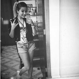 Sucesso é chegar em casa com vida.Me sigam @coethayy ' (: