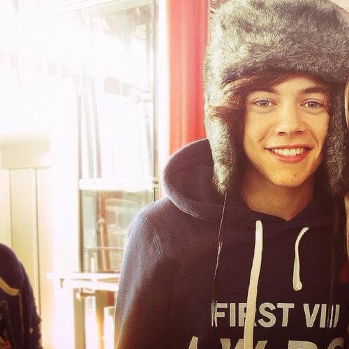 Hazza Bear here!! RP/Single My 4 mates are the best guys in my life and im glad I tried out for the x-factor because I met them Gay