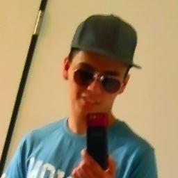 johnneyst's profile picture. 