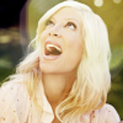 Twitter feed for the fan site Tori Spelling Online ( http://t.co/AYcwrjytbp )... This is NOT Tori's official twitter page...