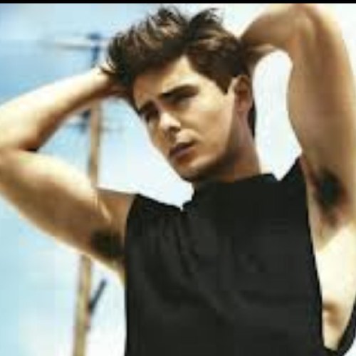 ZEHasMyHeart's profile picture. I am absolutely in awe of Zac Efron and his extreme sexiness... I cant even #zefron #zace #myidol