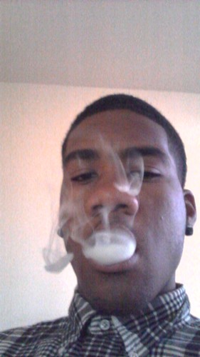A independent ass nigga dnt Bang with to many on Maaa