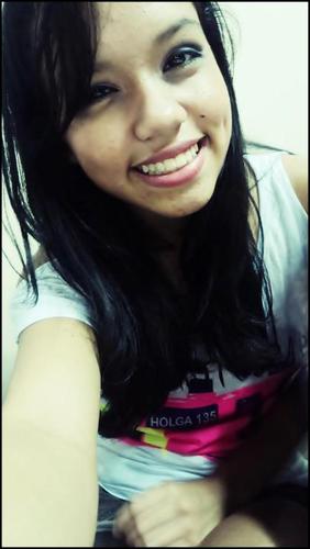 _ enfim , sow essa moça aê da ft rs' Ey , me seguee !? HSHS'