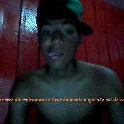 jamais mude seu jeito de ser para
satisfaze as pessos que
voce gosta ...pois quem gosta de
voce nao te muda,
apenas te completa.